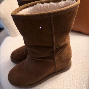Platform UGG Tan Suede Boots